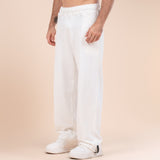 بنطلون أبيض