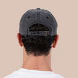 كاب أبجد أسود