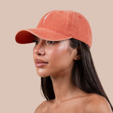 كاب أبجد أحمر